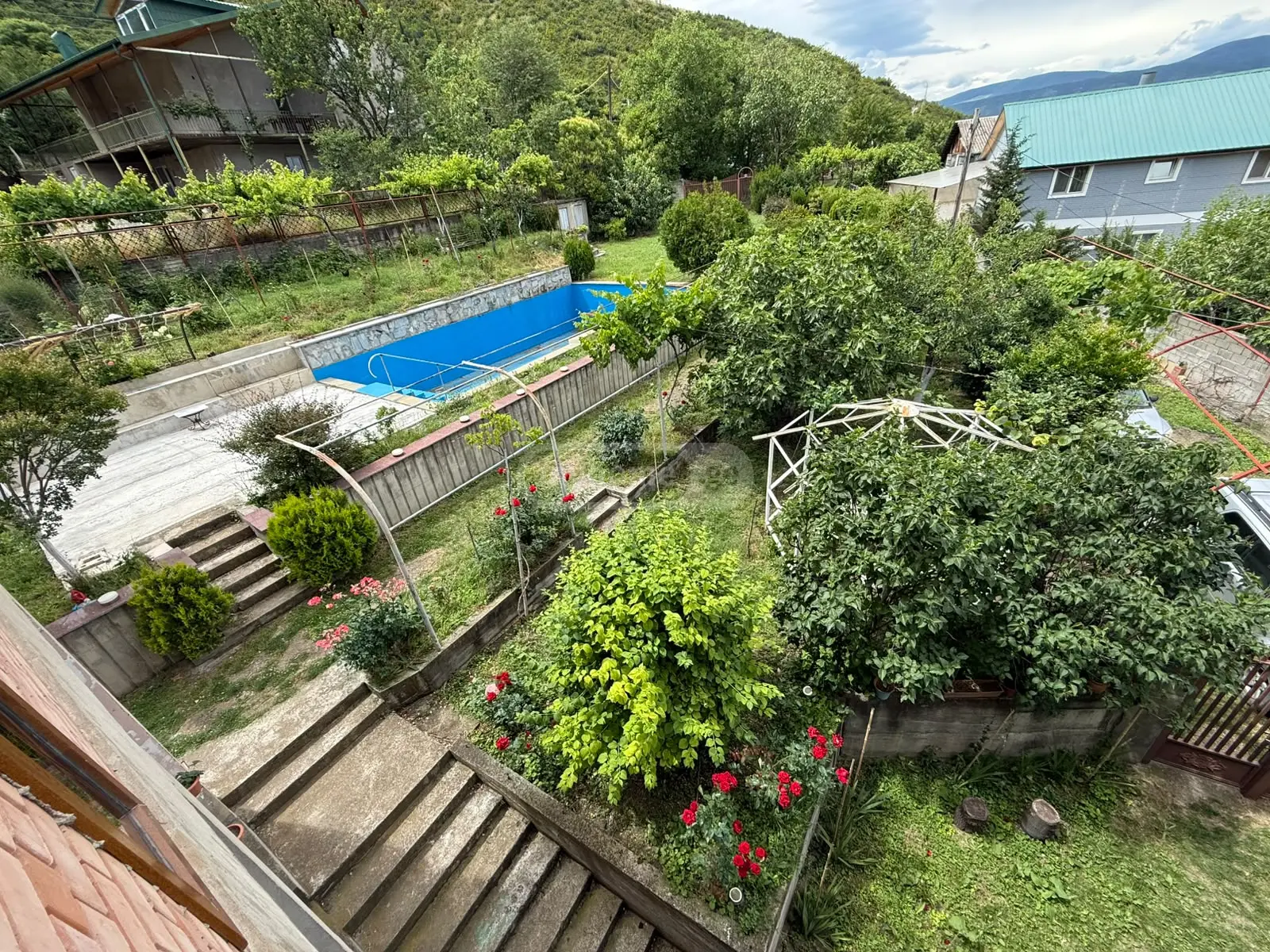 For Sale 10+ Room Country House Mtskhetashi view 4