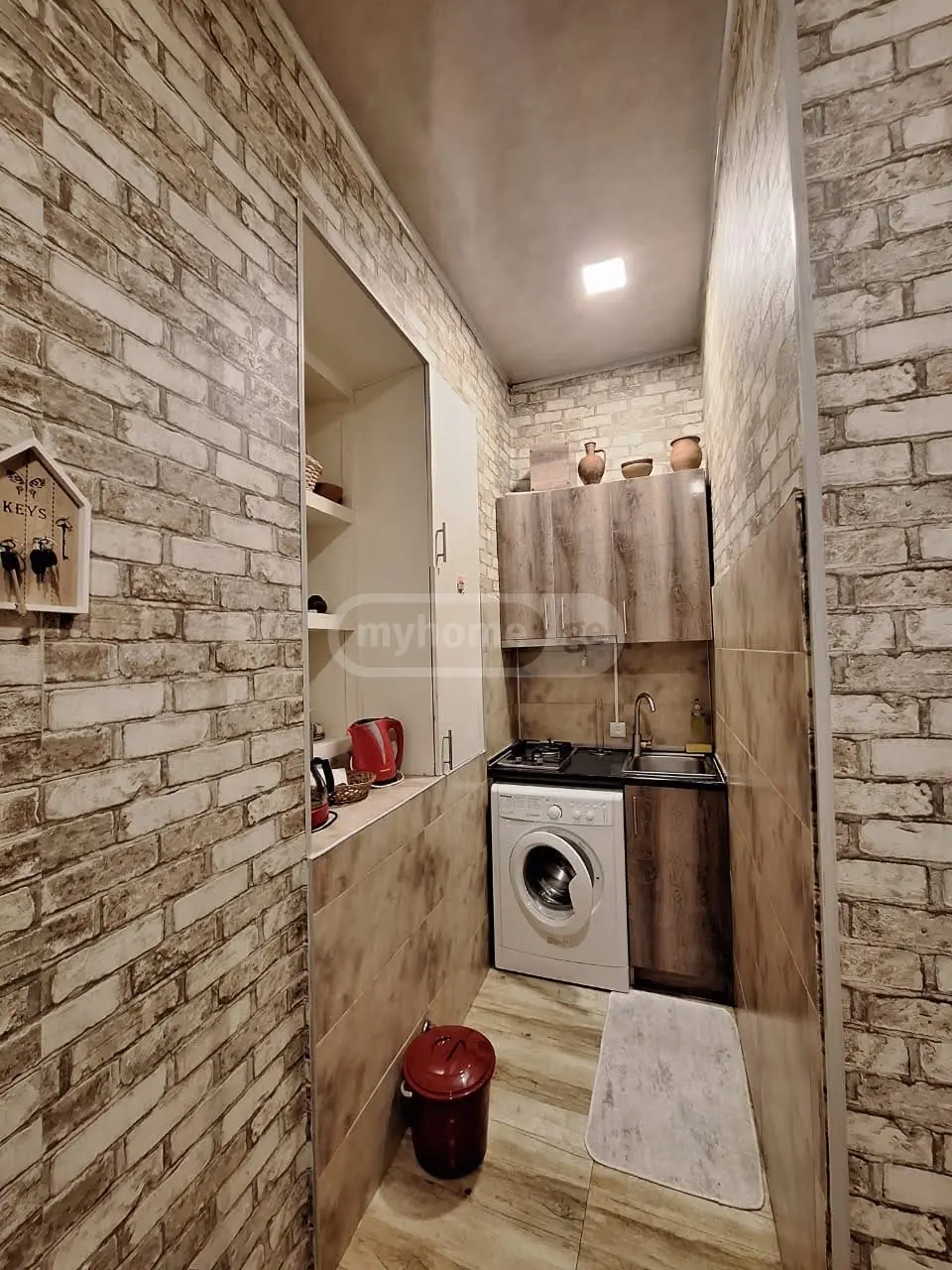 1 Room Flat Daily Rent. Vera view 13