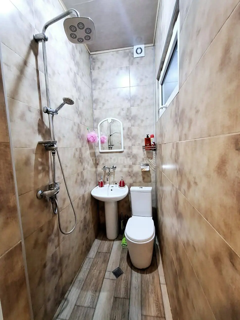 1 Room Flat Daily Rent. Vera view 16