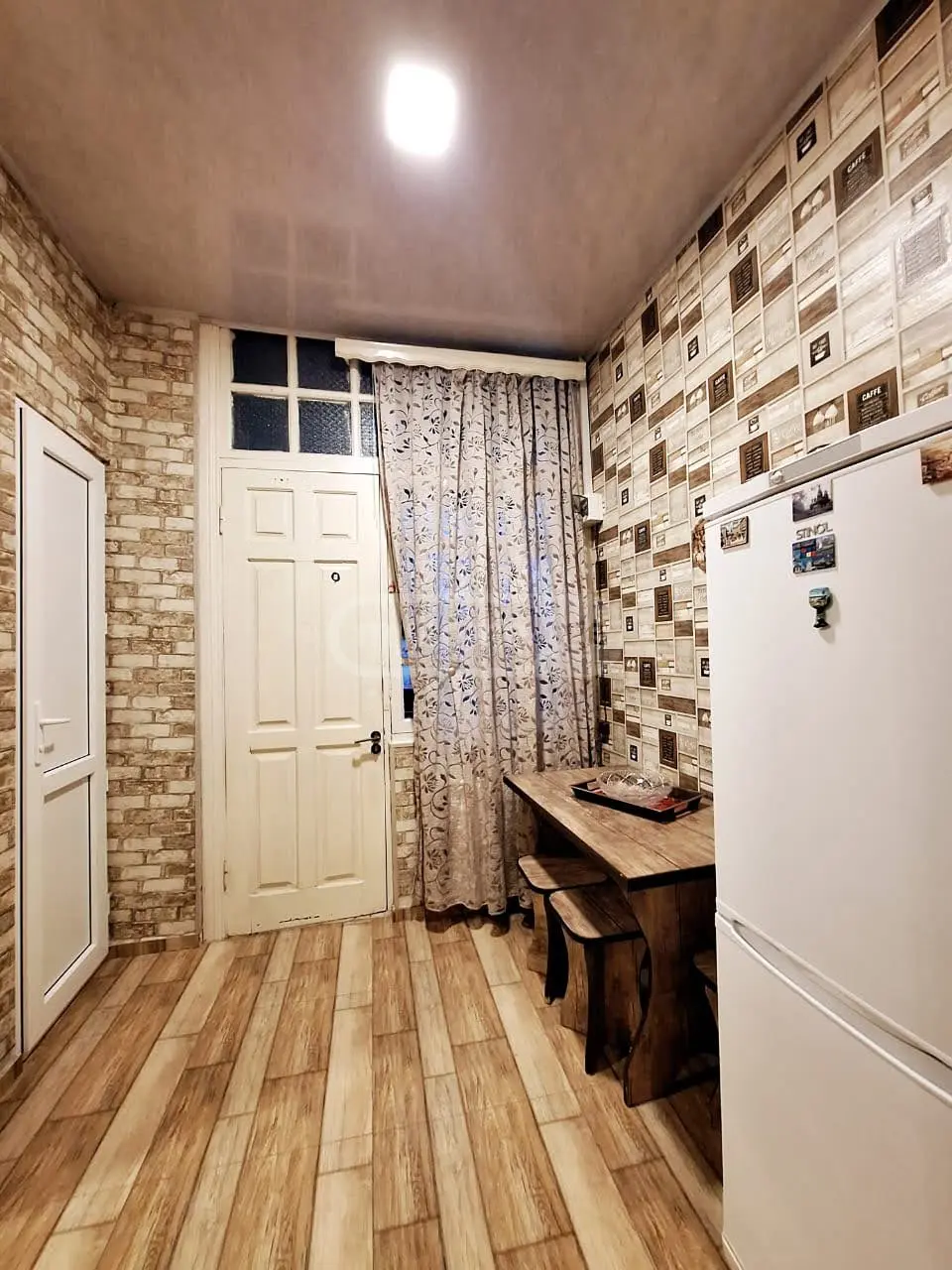 1 Room Flat Daily Rent. Vera view 11