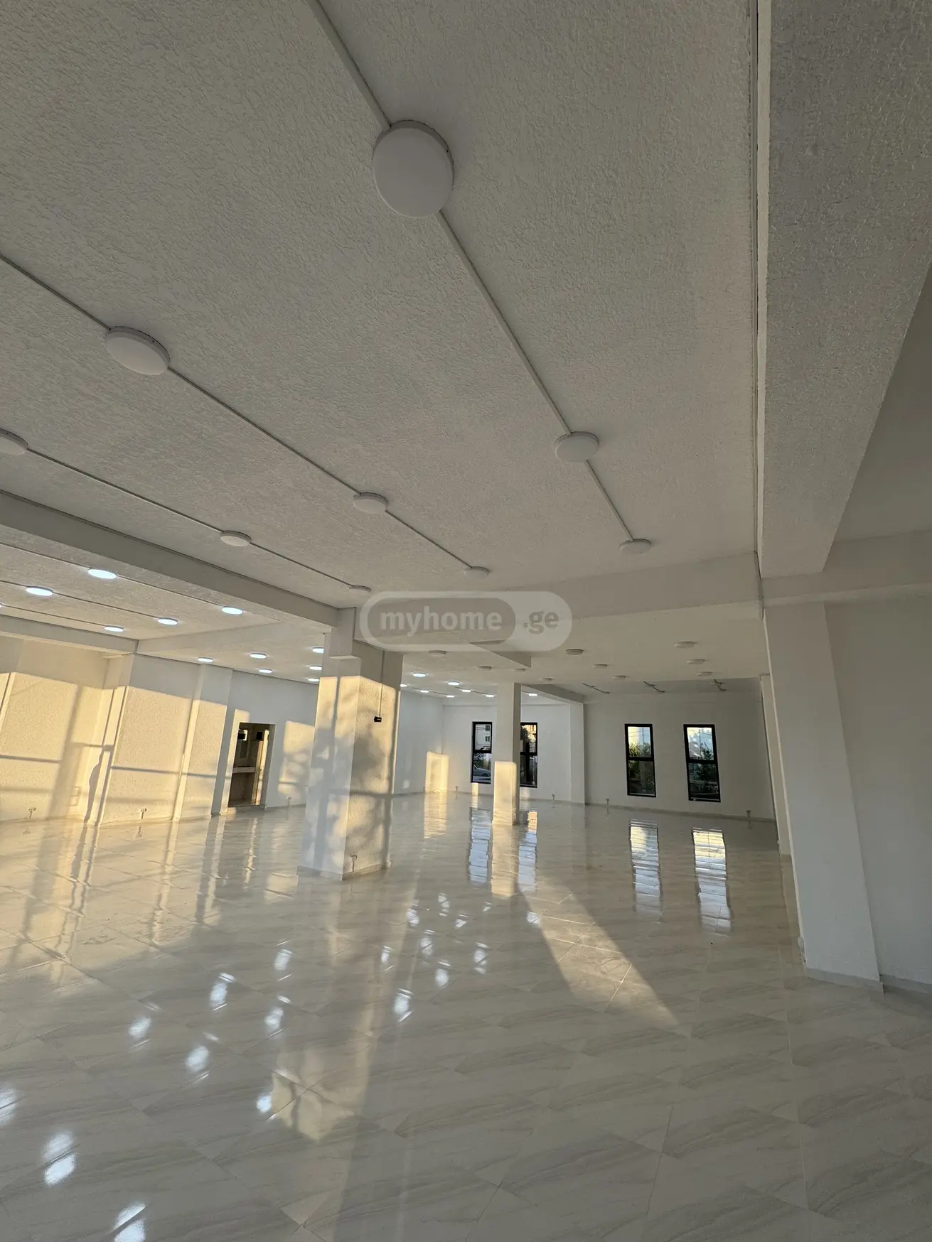 For Rent Universaluri Commercial Space Marneulshi view 10