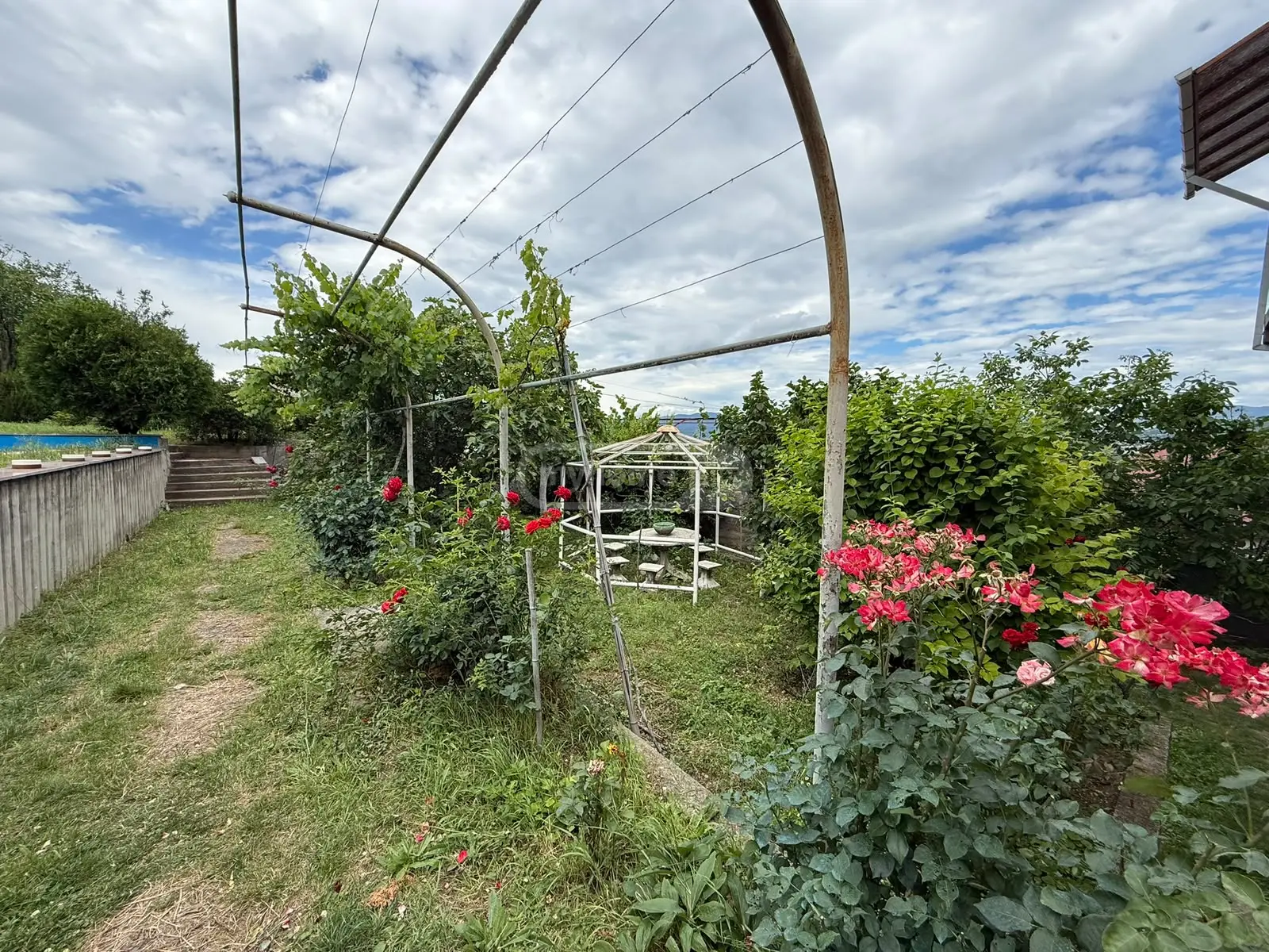 For Sale 10+ Room Country House Mtskhetashi view 12