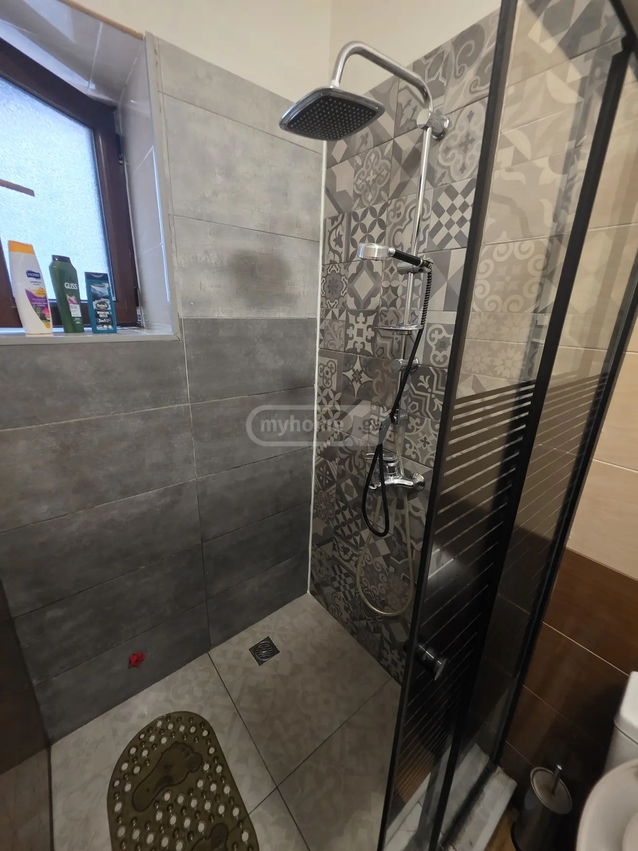 Daily Rent 2 Room Apartment Veraze view 5
