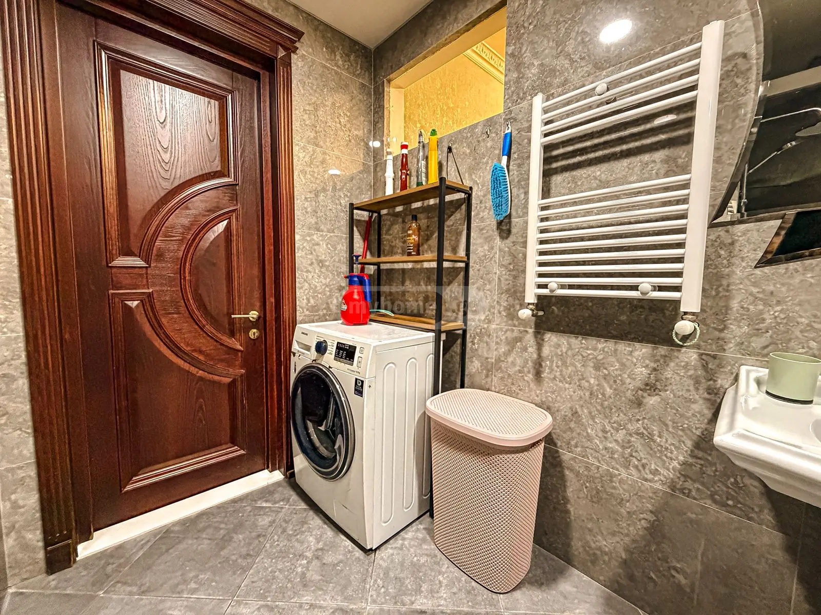 3 Room Flat Daily Rent. Vake view 30