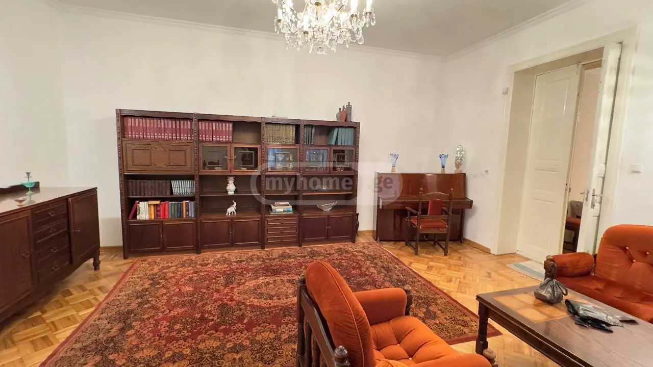For Sale 5 Room Private House Kutaisshi view 8