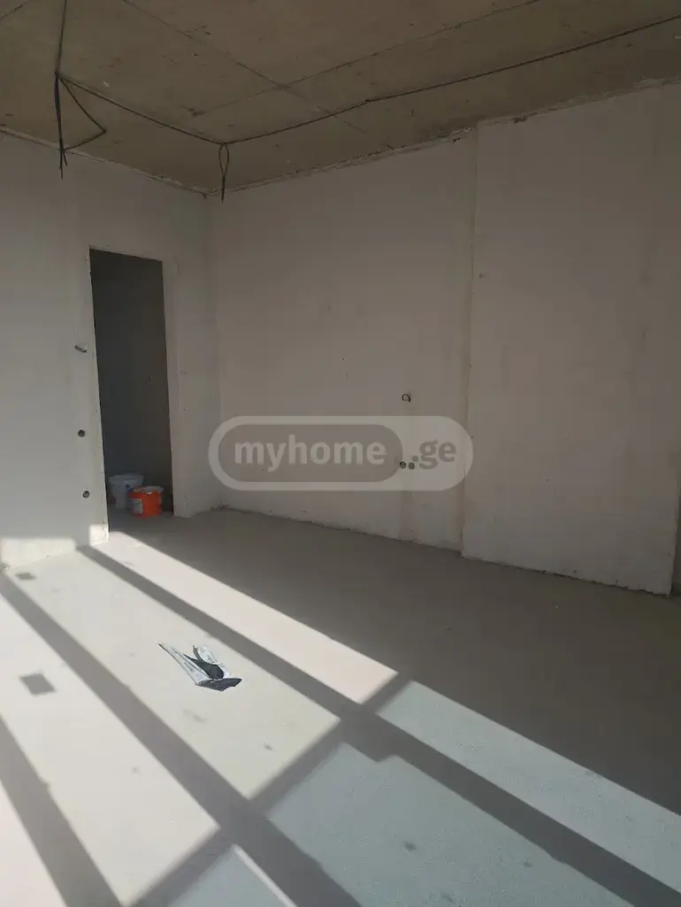 For Sale 3 Room Apartment view 6