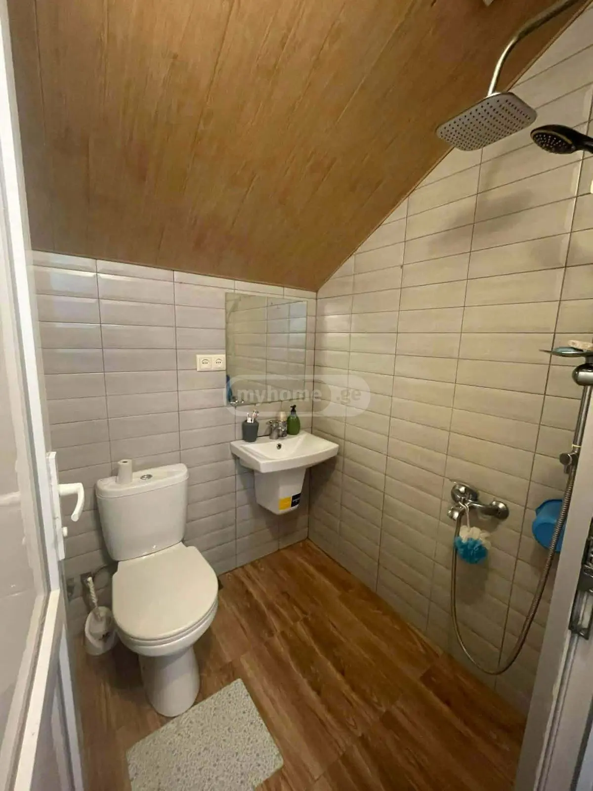 For Sale 10+ Room Private House In Batumi view 7