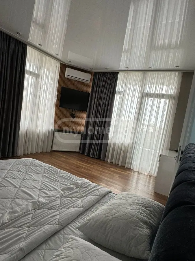 For Rent 10+ Room Private House In Batumi view 7