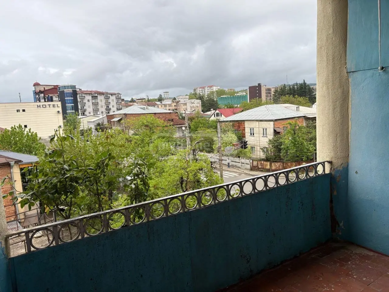 For Sale 4 Room Apartment Kutaisshi view 9