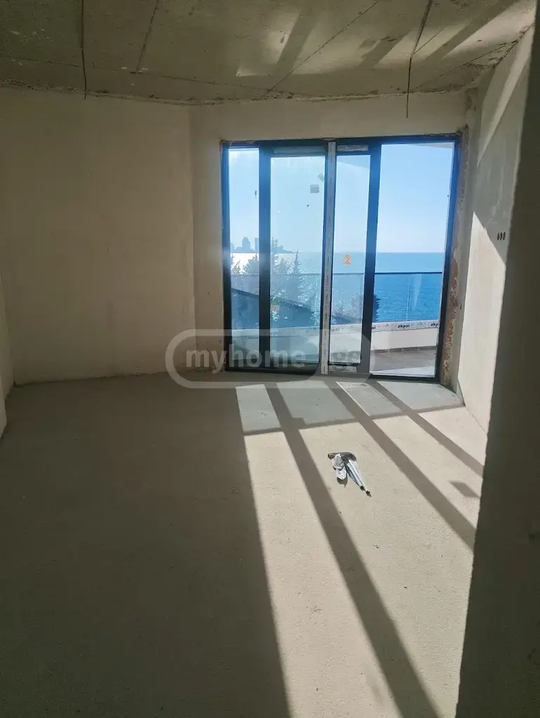 For Sale 3 Room Apartment view 5