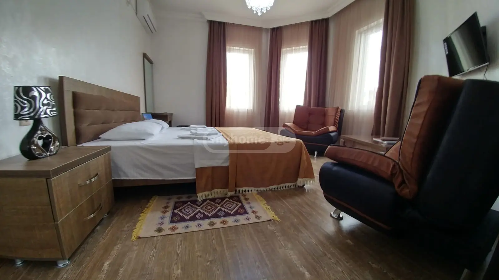 For Rent 9 Room Country House, 9 of 12