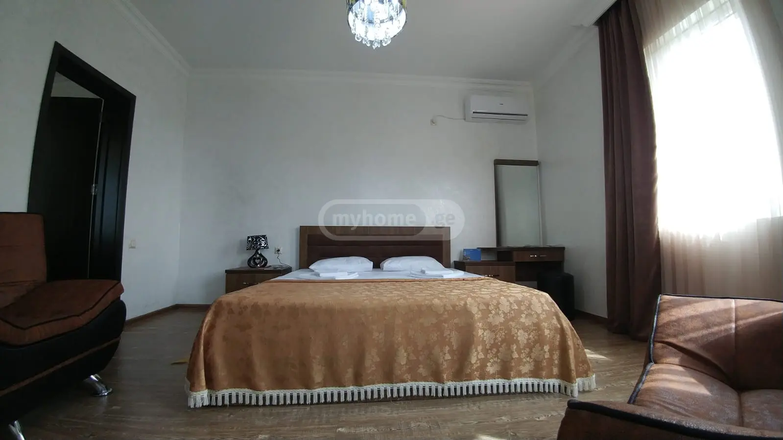 For Rent 9 Room Country House, 11 of 12