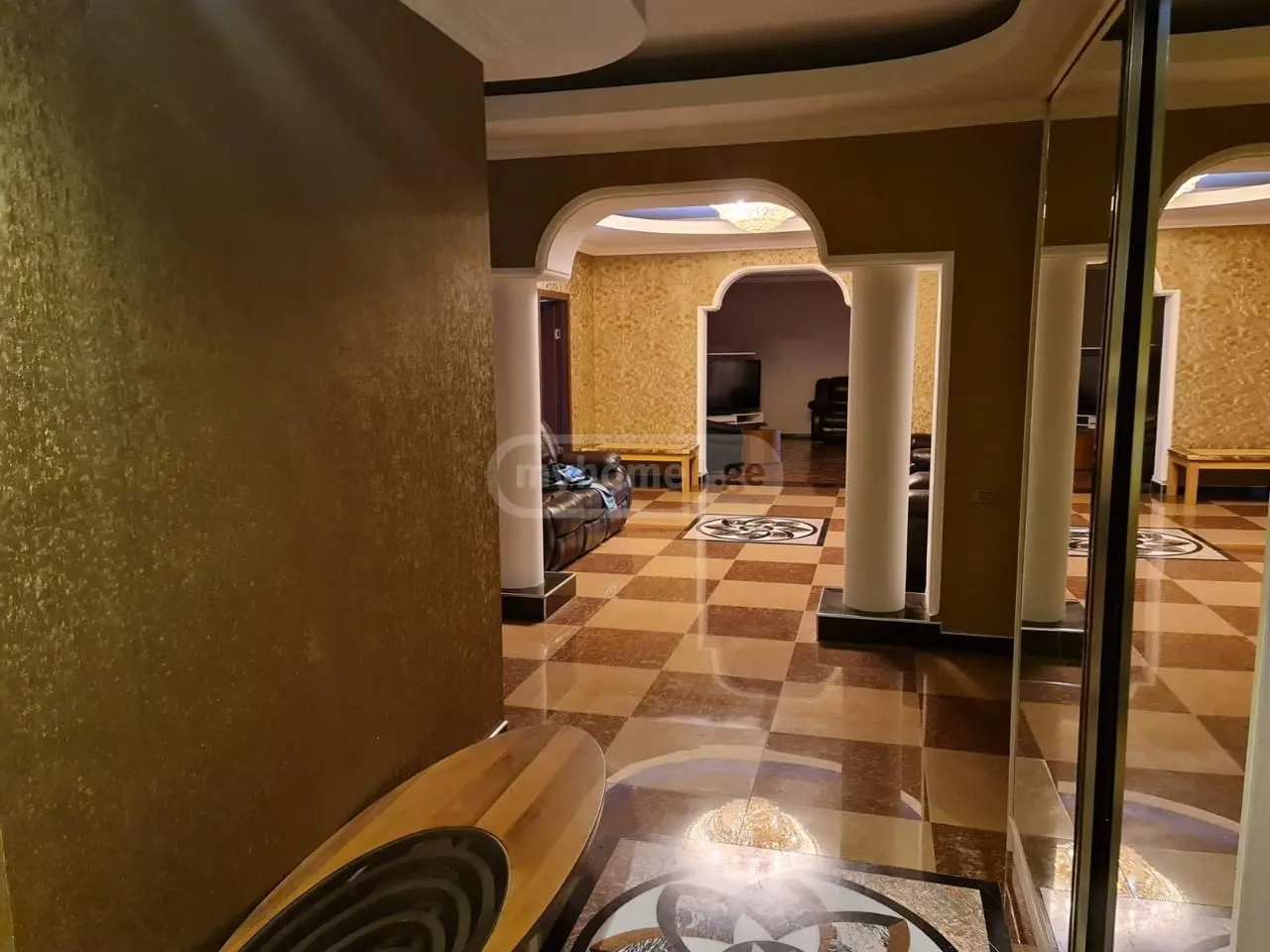 For Sale 7 Room Apartment Isanshi, 6 of 12