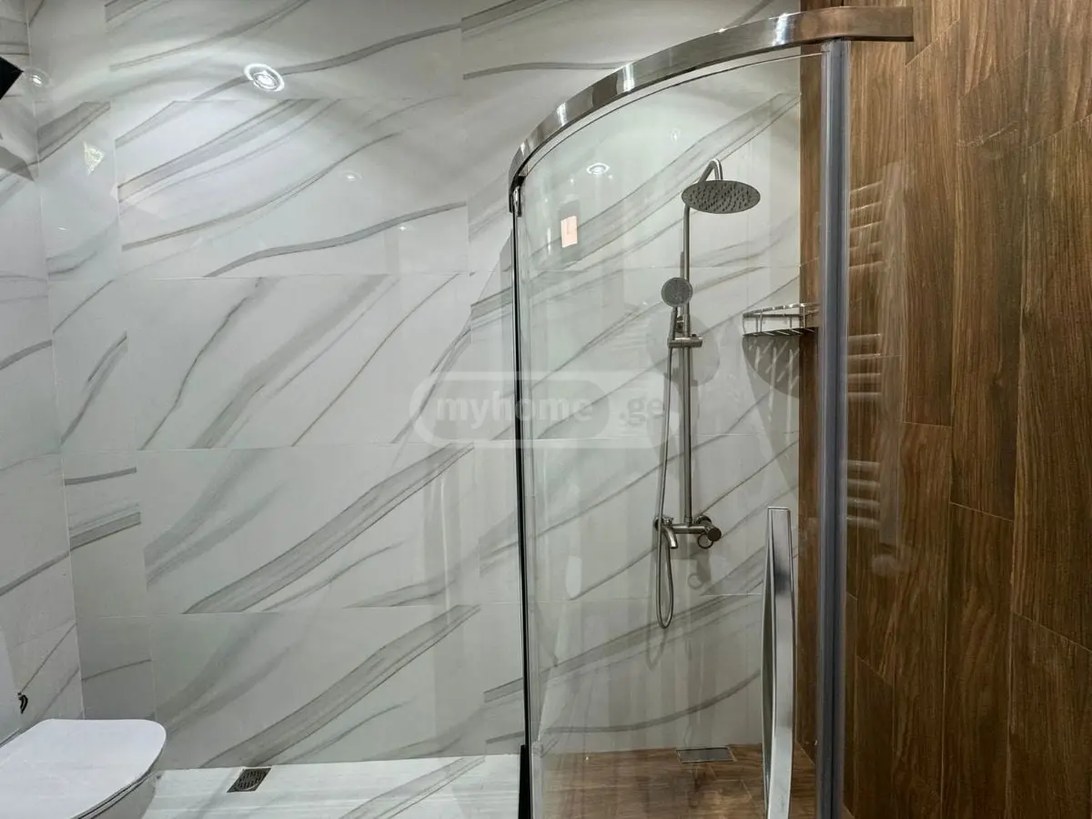 For Rent 10+ Room Private House In Batumi view 11