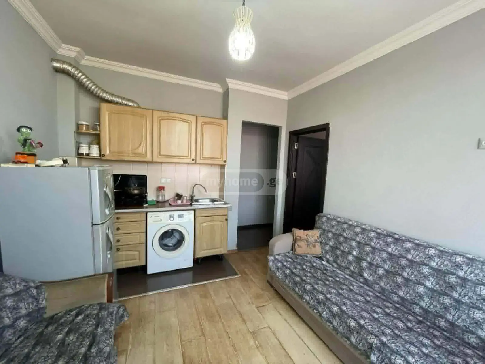 For Sale 10+ Room Private House In Batumi view 5
