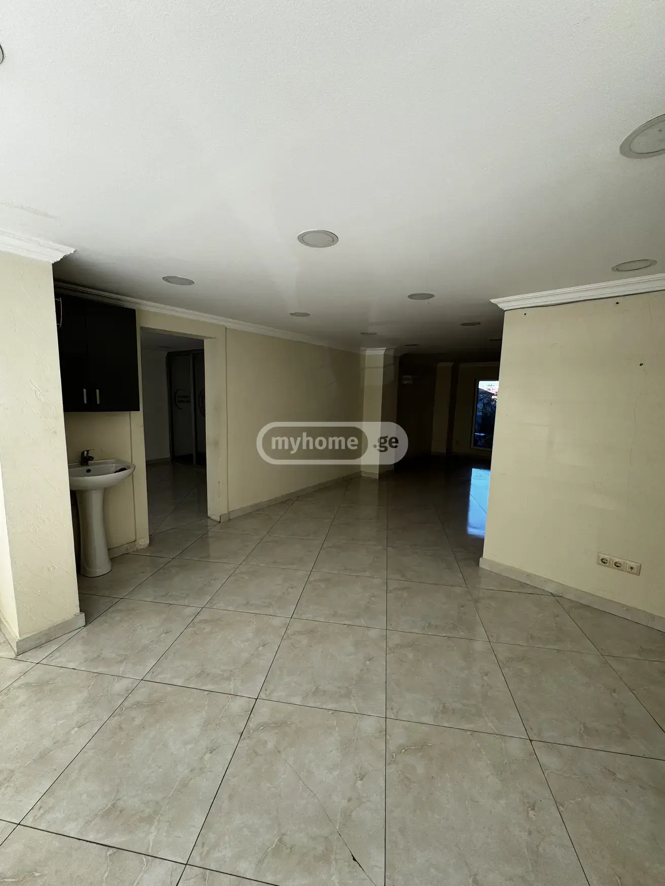 For Rent Universaluri Commercial Space In Batumi view 10