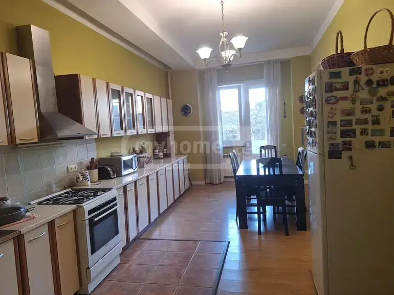 4 Room Flat For Sale view 60