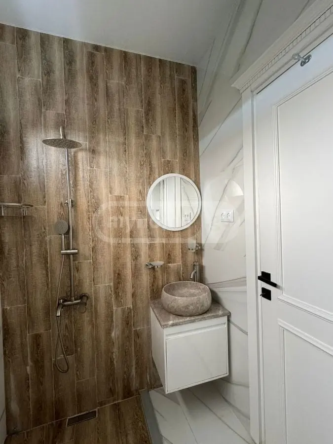 For Rent 10+ Room Private House In Batumi view 10
