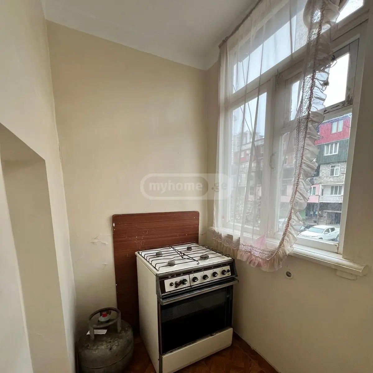 For Sale 4 Room Apartment view 9