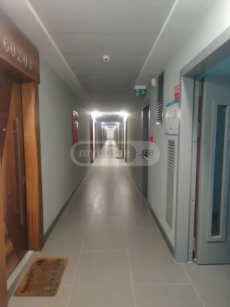 For Sale 3 Room Apartment view 8
