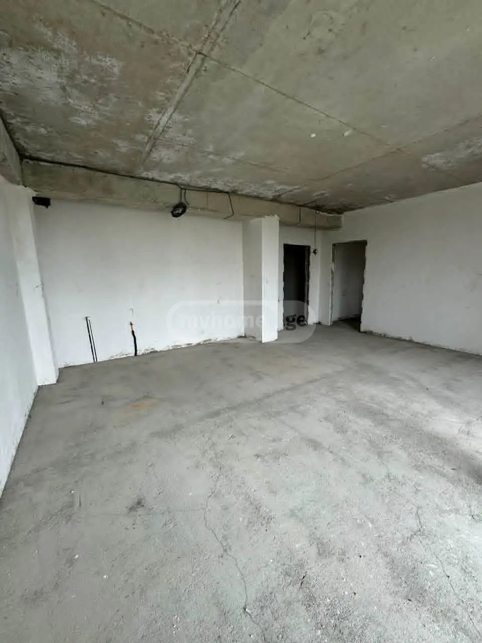 For Sale 4 Room Apartment Kutaisshi view 3