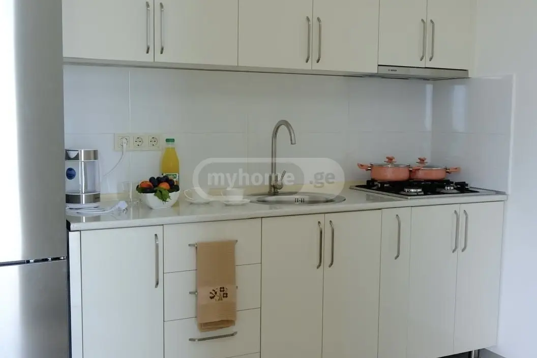 For Rent 2 Room Apartment view 3