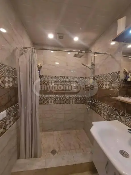 For Sale 4 Room Apartment Kutaisshi view 6