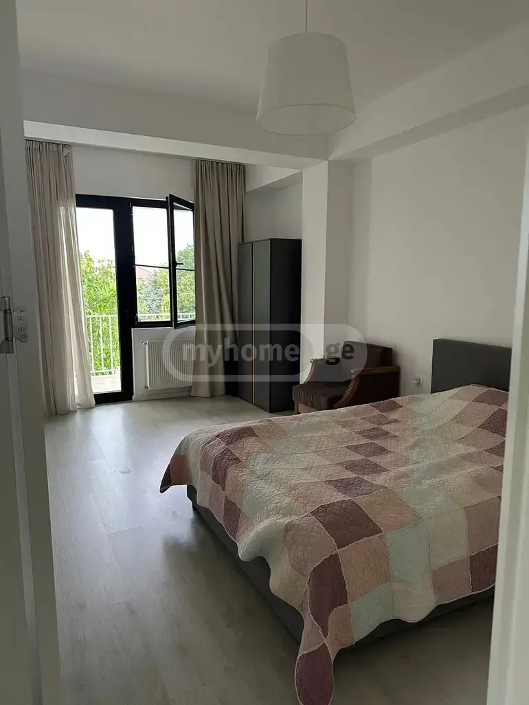 For Sale 4 Room Country House Shindisshi view 9