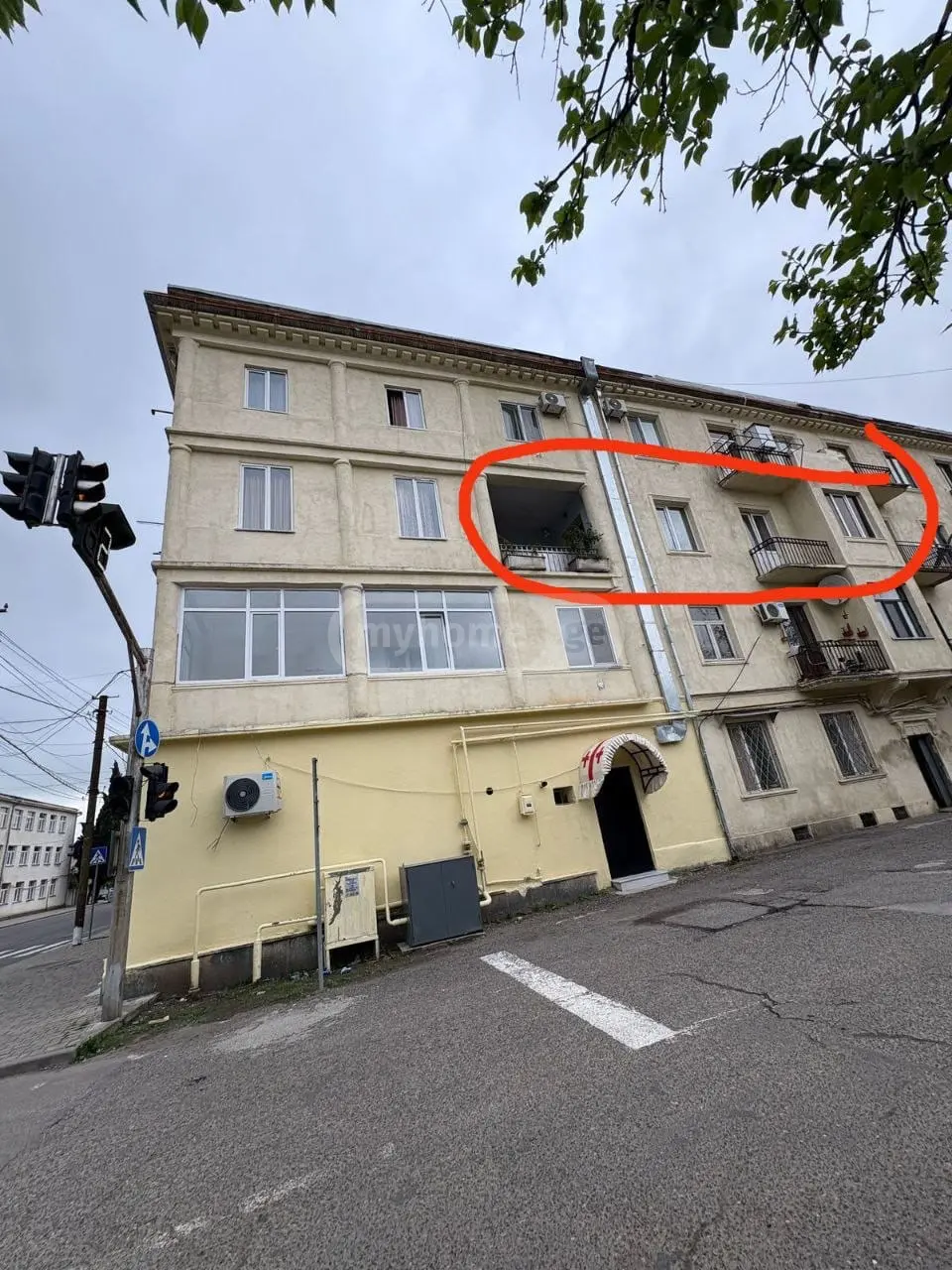 For Sale 4 Room Apartment Kutaisshi view 8