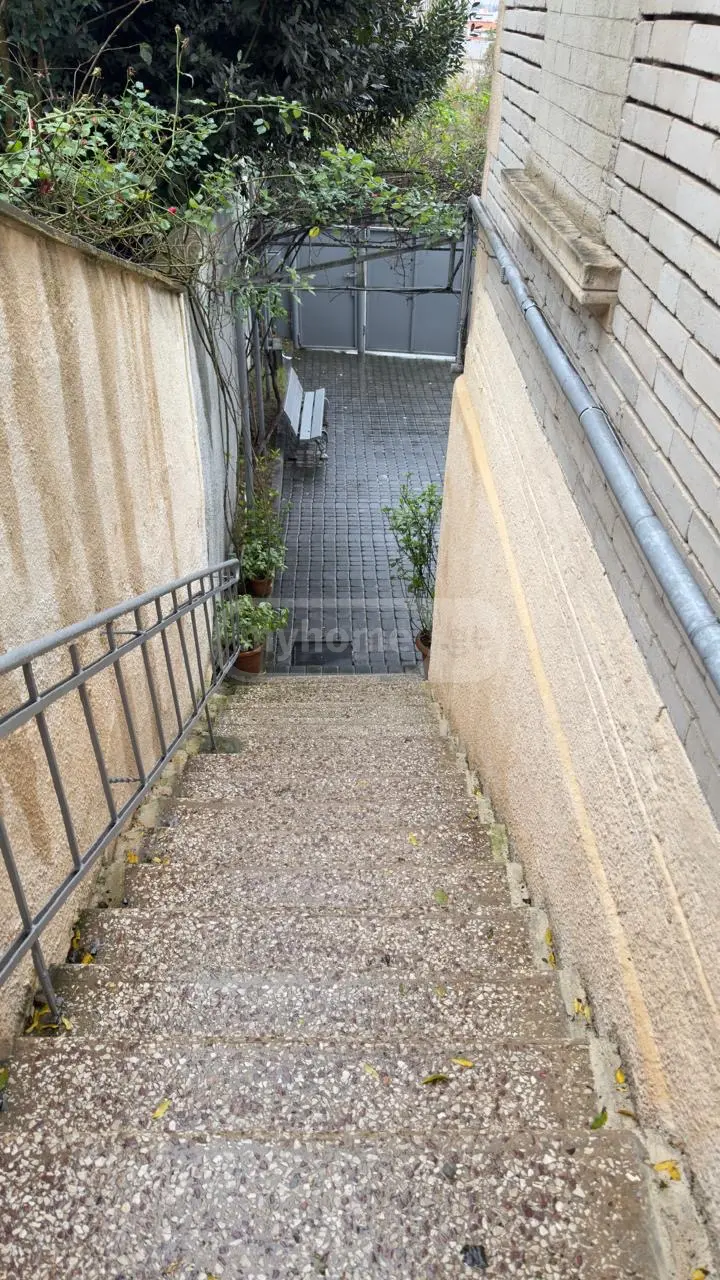 For Sale 5 Room Private House Kutaisshi view 16