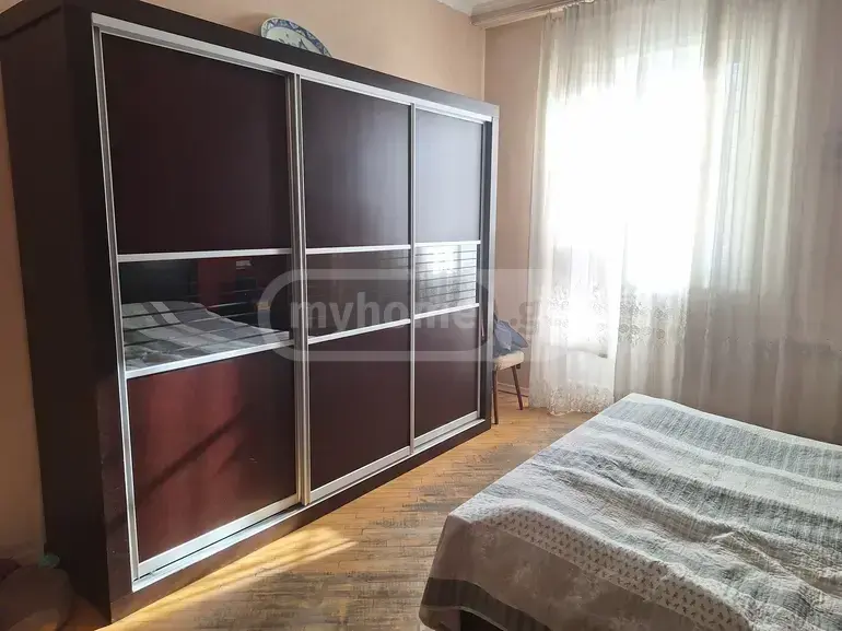 4 Room Flat For Sale view 64