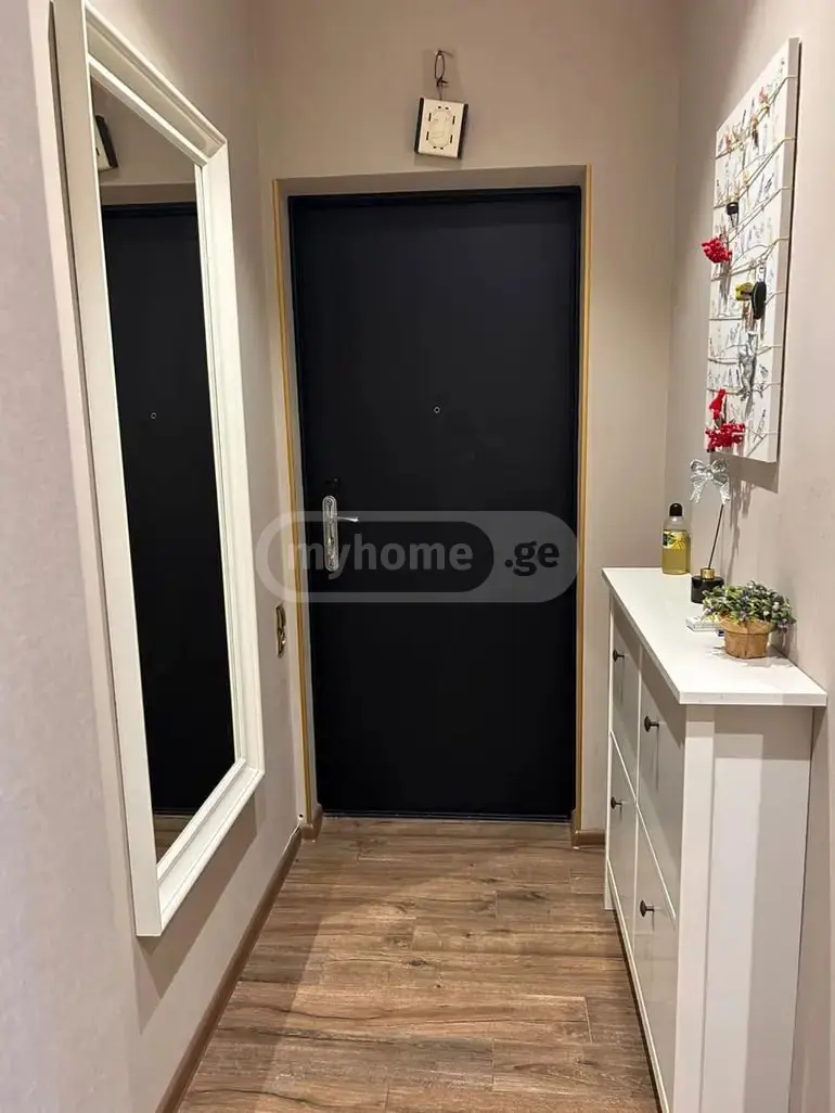 Продажа 3-комната Квартира view 9