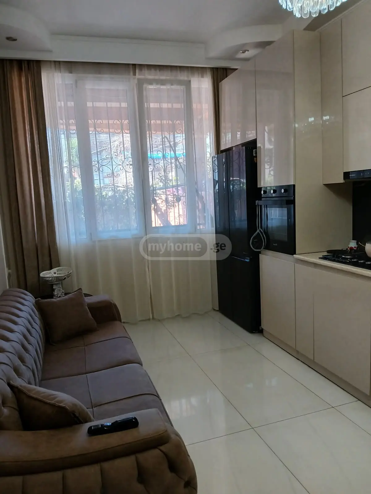 For Sale 10+ Room Private House In Batumi view 9
