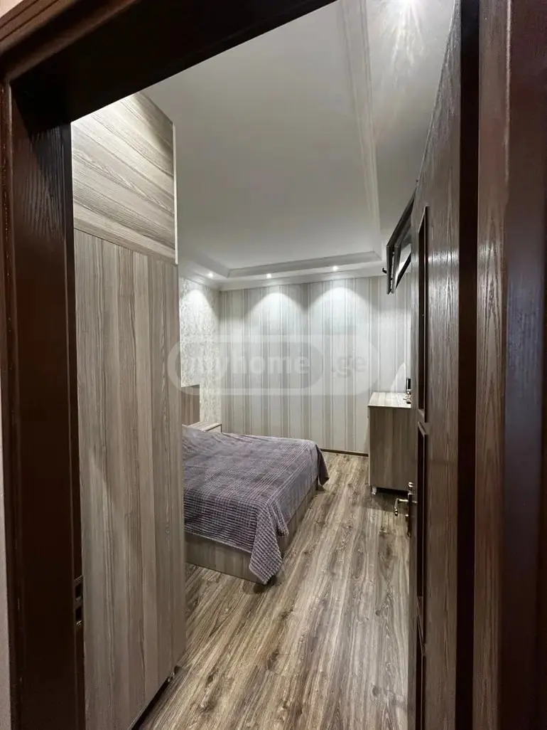 Продажа 3-комната Квартира view 6