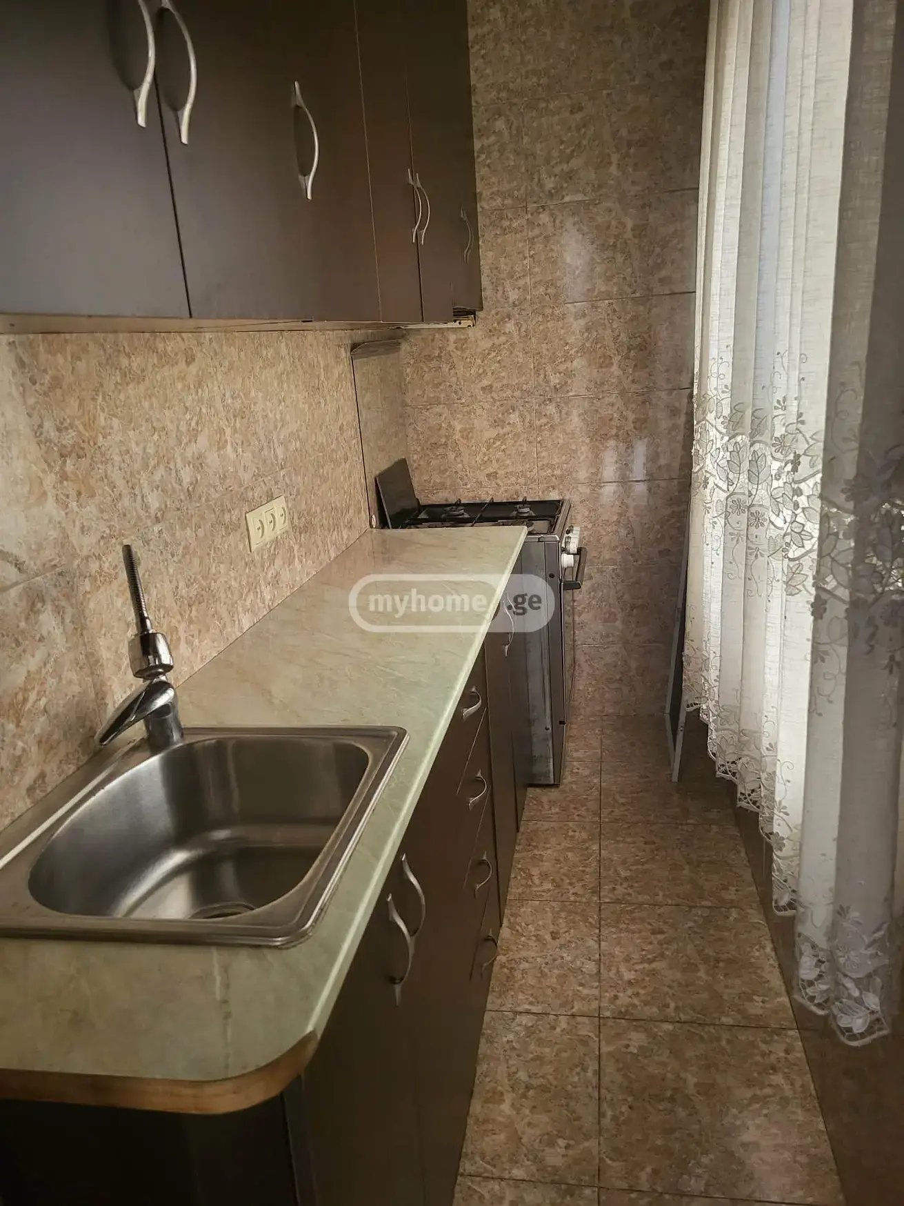 Продажа 4-комната Квартира view 10