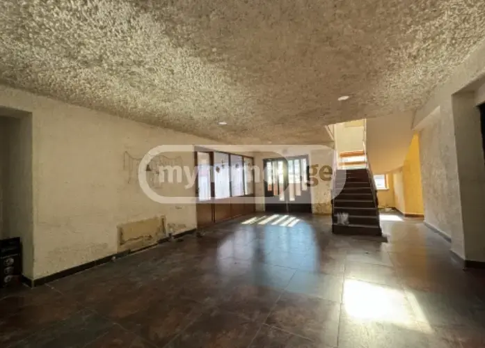 For Sale 10+ Room Sastumro Bakurianshi view 2