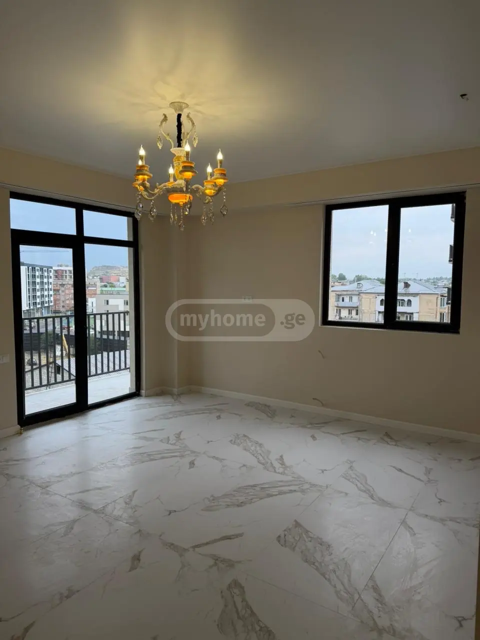 For Sale 3 Room Apartment Gorshi view 8