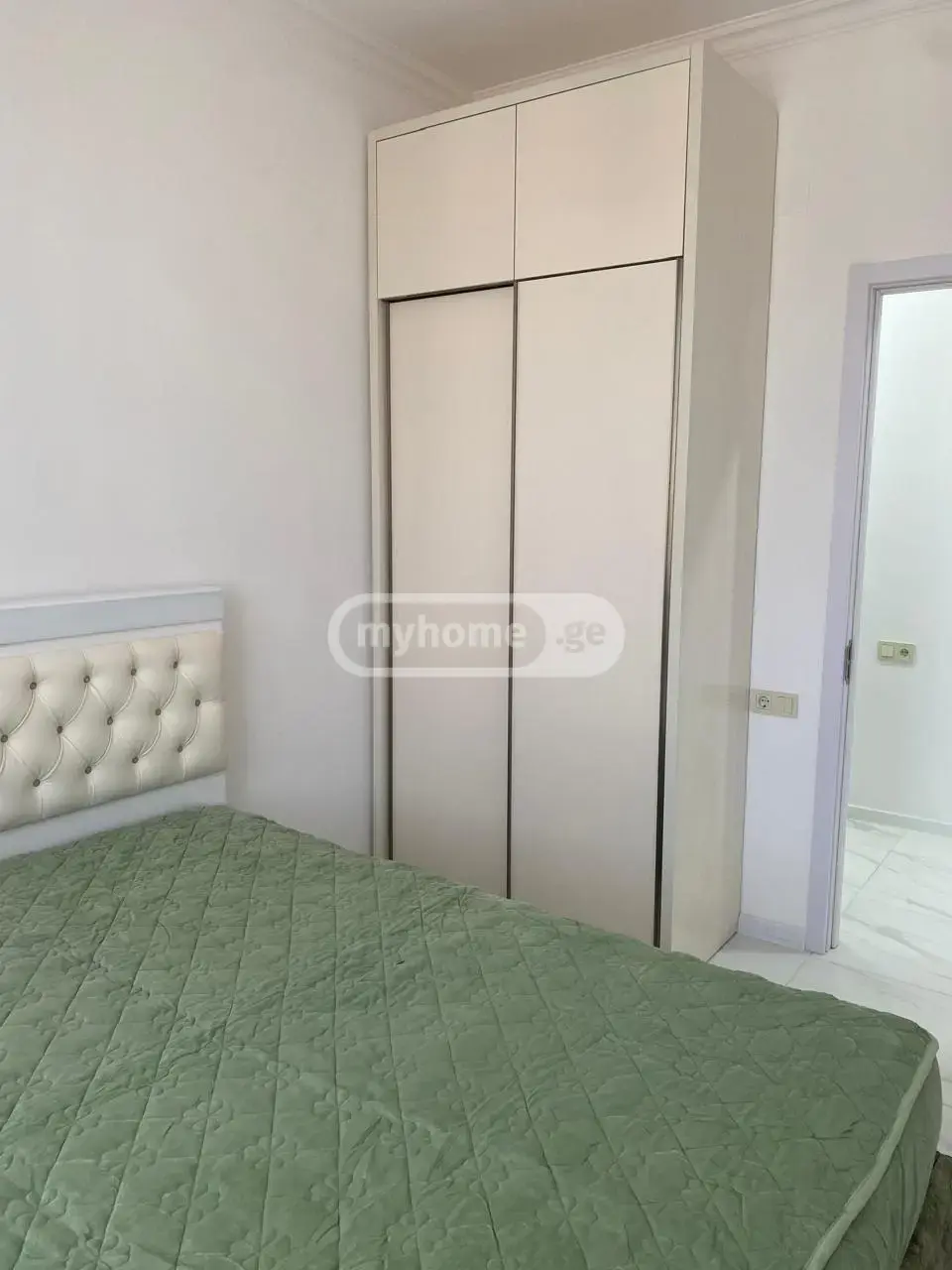 For Rent 3 Room Apartment Kutaisshi view 6