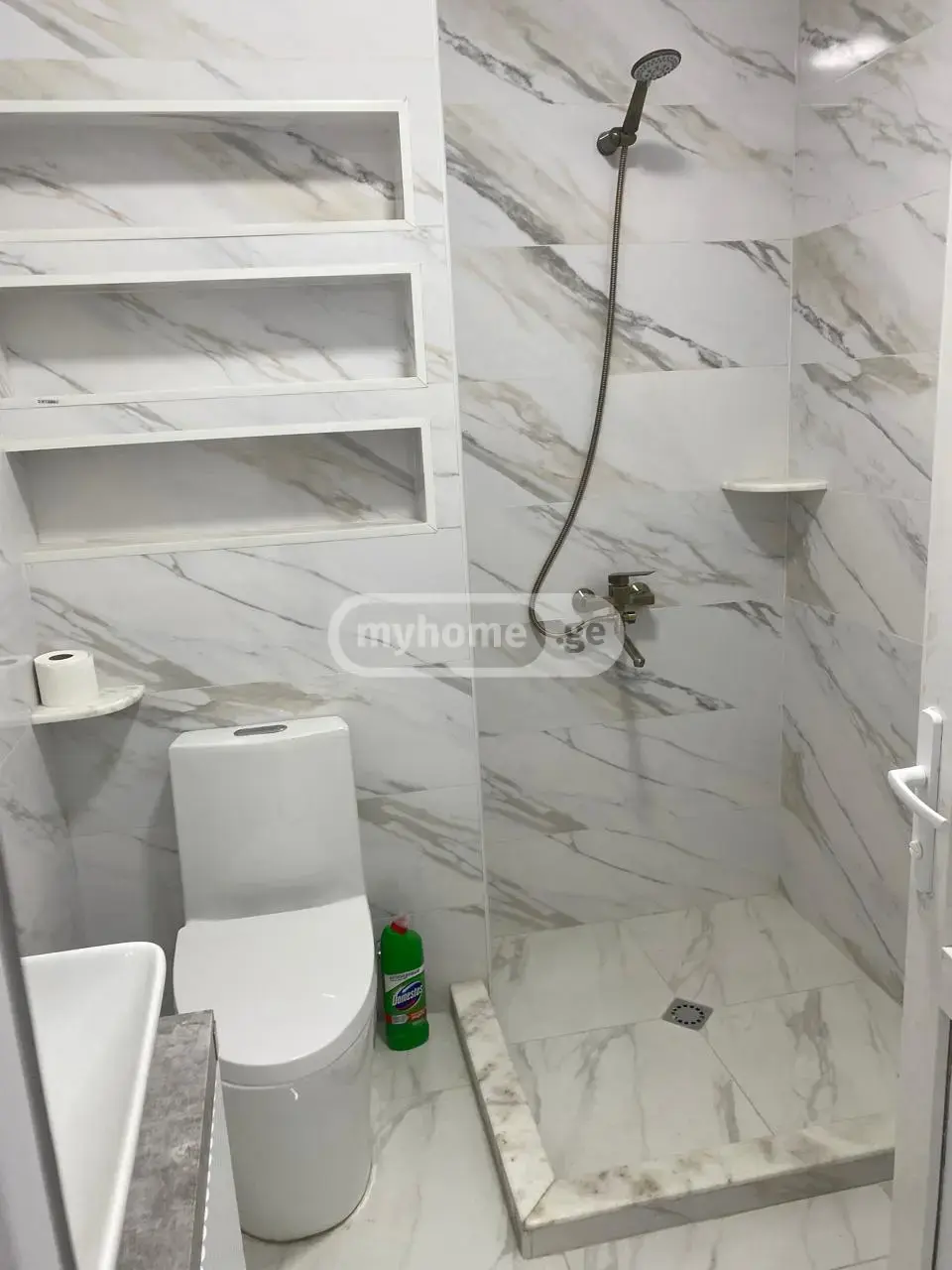 For Rent 3 Room Apartment Kutaisshi view 9