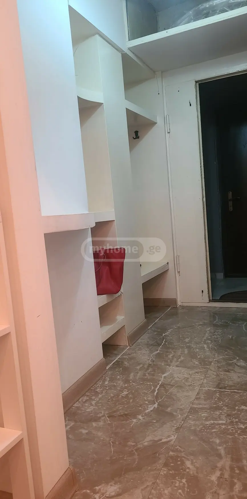 For Rent 3 Room Apartment Kutaisshi view 3