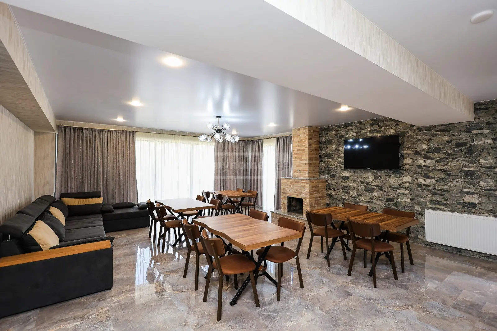 For Sale 7 Room Sastumro Qazbegshi view 1