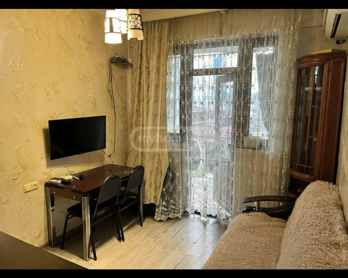 For Sale 2 Room Apartment view 1