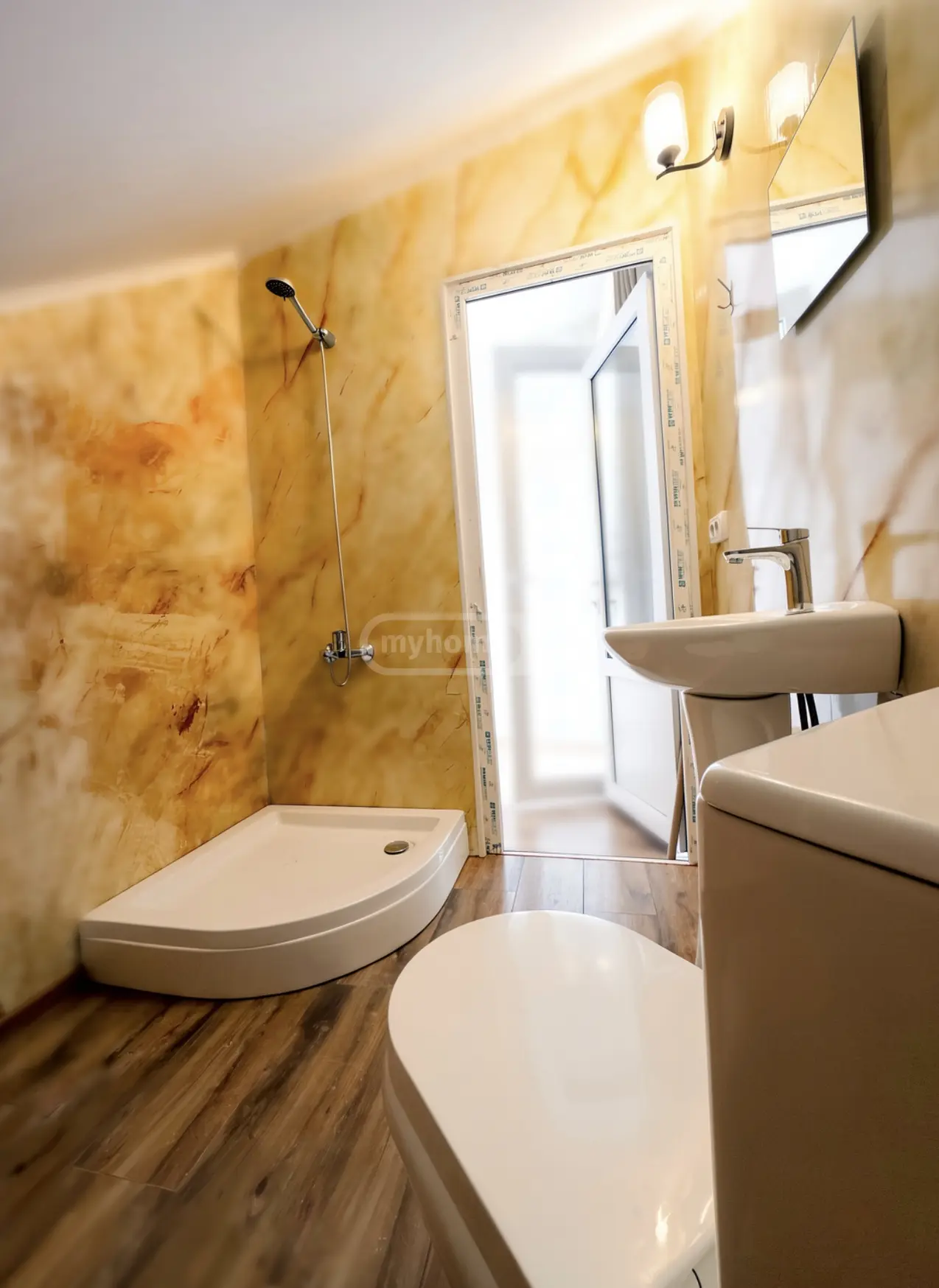 Daily Rent 3 Room Private House Kutaisshi, 7 of 11