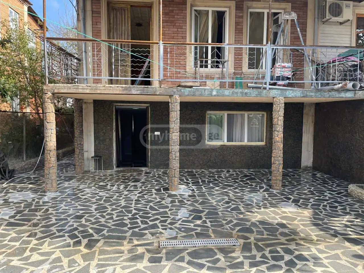 For Rent Mtliani Shenoba Commercial Space Kutaisshi view 1