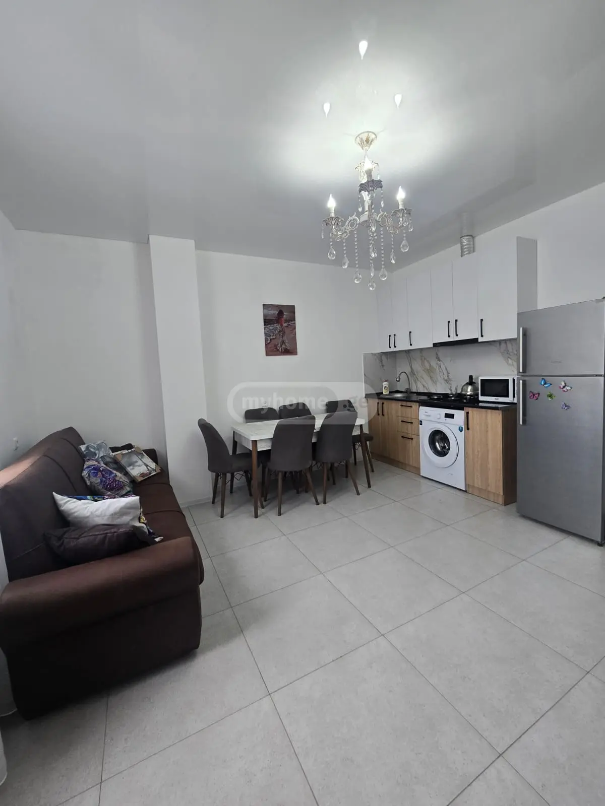 For Rent 2 Room Apartment view 1
