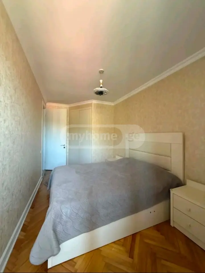 For Sale 3 Room Apartment view 9