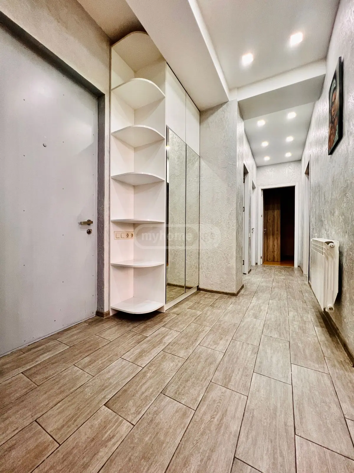 Daily Rent 4 Room Apartment, 6 of 12