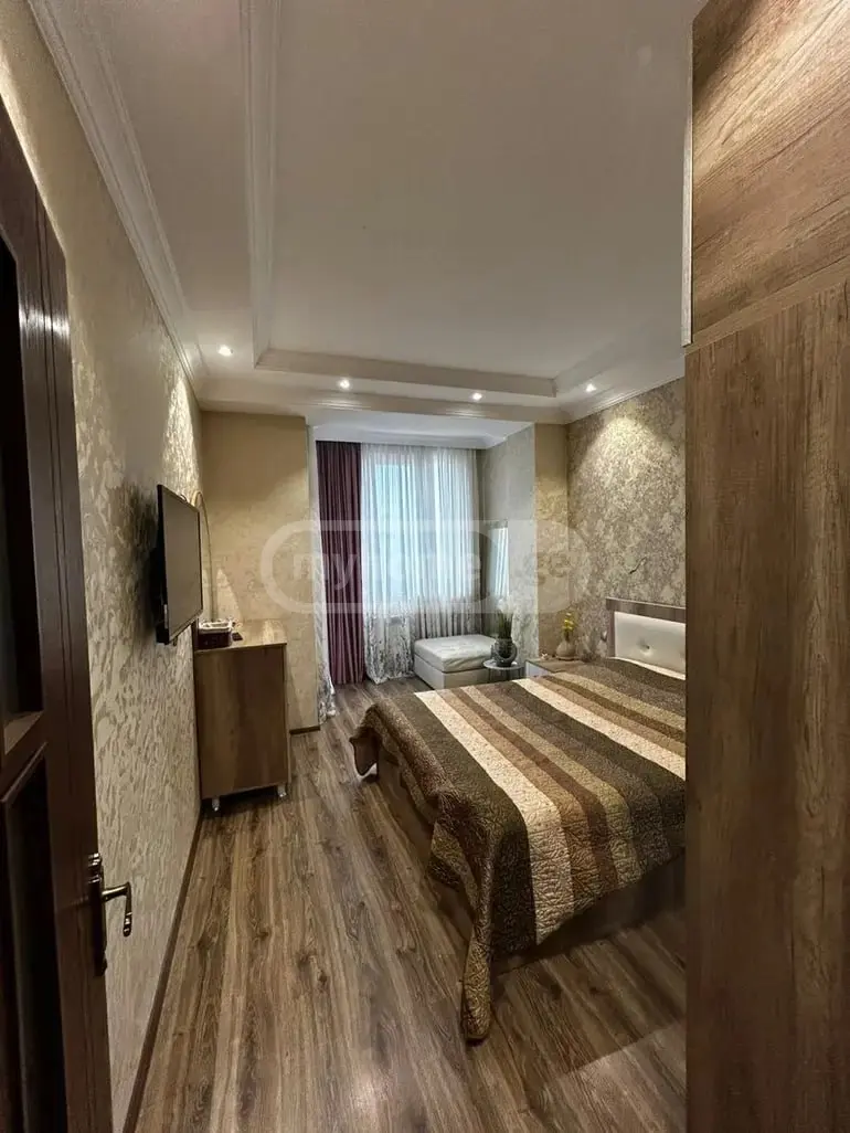 Продажа 3-комната Квартира view 4