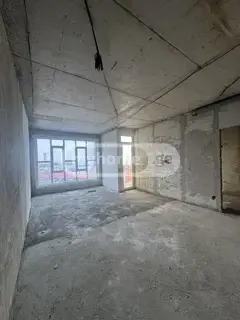 For Sale 5 Room Apartment view 1