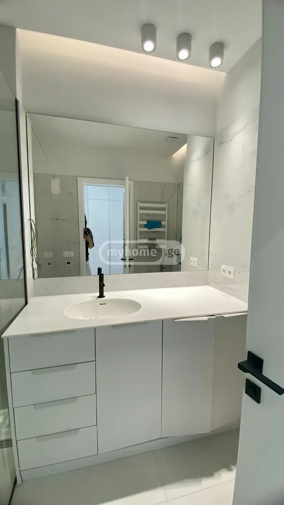 For Sale 3 Room Apartment Kobuletis Munitsipalitetshi view 12